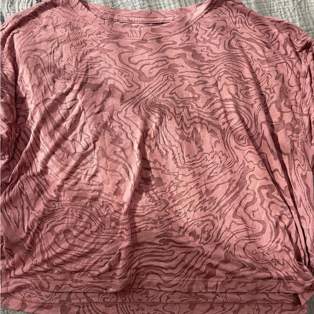 Lululemon short sleeve